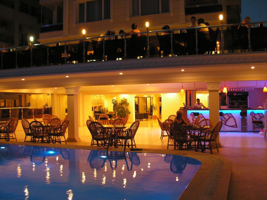 Amphora Hotel Ayvalı Exterior foto
