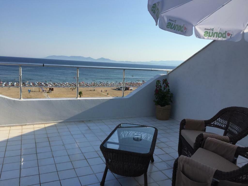 Amphora Hotel Ayvalı Exterior foto